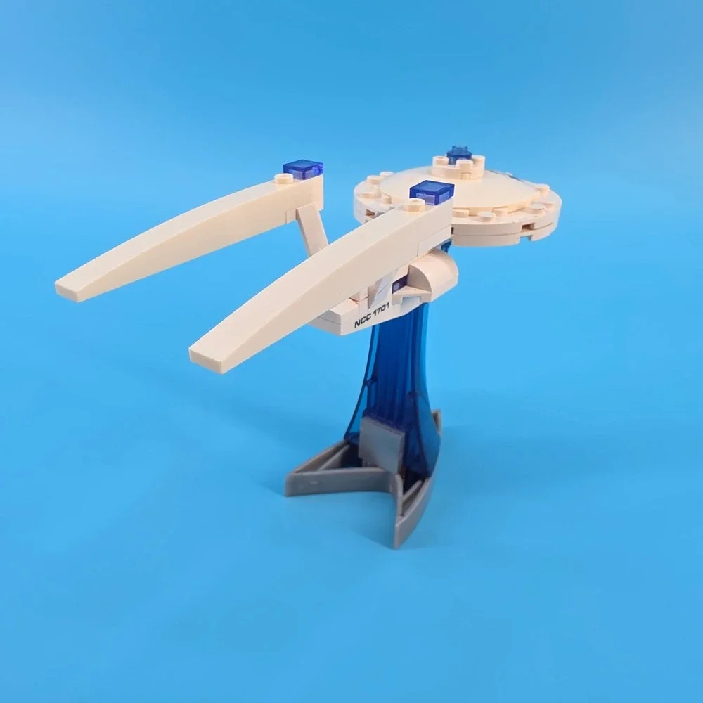 Star Trek USS Enterprise Toy Figure Kre-O 39pc Hasbro USS A3368 NCC-1701